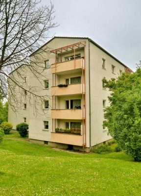 Endlich Zuhause: geräumige 3-Zimmer-Wohnung mit Balkon in sehr ruhiger Wohnlage