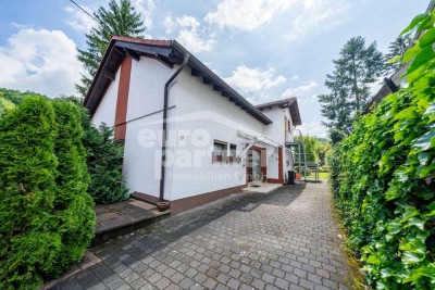 Großzügiges Wohnhaus samt separater Wohnung in Heimbach!