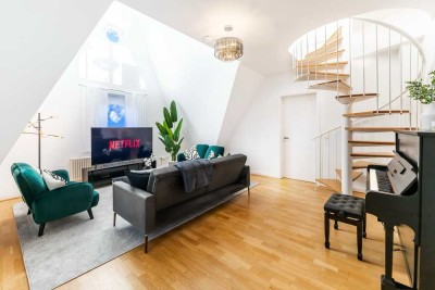 Exklusives Maisonette-Penthouse mit Skyline-Blick – Voll möbliert & sofort bezugsbereit