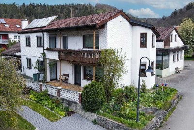 Im Herzen des idyllischen Lautertals... Ihr perfektes Zuhause für Familie, Arbeit und Ferien