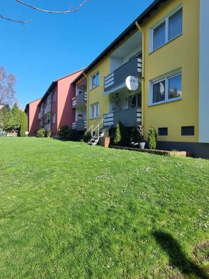 Bezugsfertige 3-Zimmerwohnung mit großen Balkon