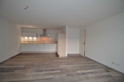 Wg #2 mit 3,5 Zi. im EG mit einer Grundfläche 114m² inkl.grosser Terrasse