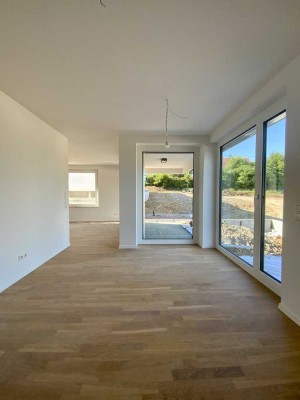 Exklusive, NEUE 3-Zimmer-Wohnung mit Terrasse und Einbauküche in Ludwigsburg