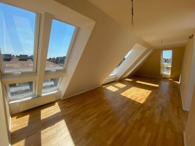 Großzügige Dachgeschoss Maisonette mit Wienblick