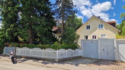 Moderne großzügige Maisonetten-Wohnung in Waldtrudering