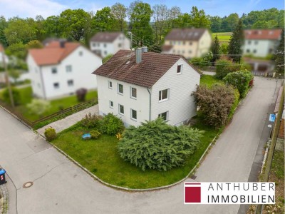 Provisionsfrei: Freistehendes Haus mit großem Grundstück in ruhiger Lage