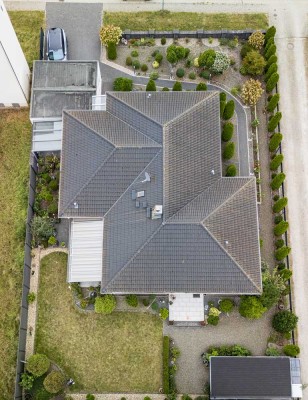 Modern, energieeffizient & provisionsfrei: Stilvoller Bungalow mit Luxusausstattung