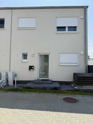 Moderne Doppelhaushälfte mit Garten in Großbeeren (Diedersdorf)