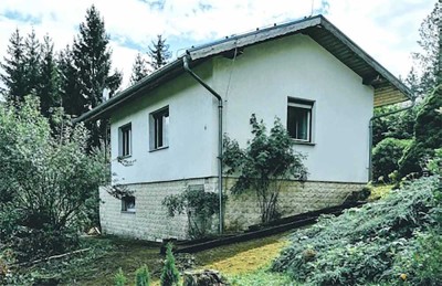 Ferienhaus mit Talblick in ruhiger Lage in Allersdorf, A71