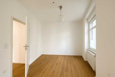 *RENOVIERTE 2 ZIMMER WOHNUNG* IDEAL als KAPITALANLAGE