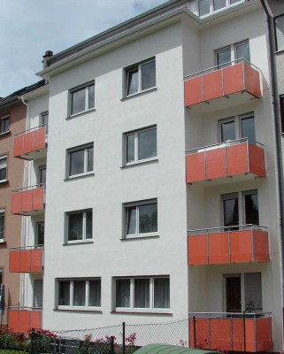 Schöne 3-Zimmer-Wohnung, mit 2 Balkonen, KA Südstadt-Ost