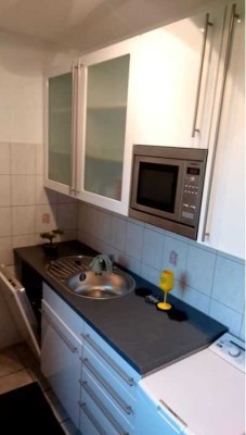 Helle 1,5-Raum-Wohnung mit TG, EBK und Loggia