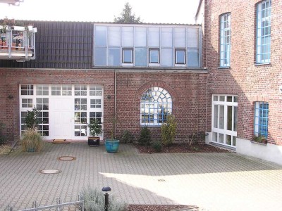 Luxuriöse 3,5-Zimmer-Wohnung im 1. OG in Willich