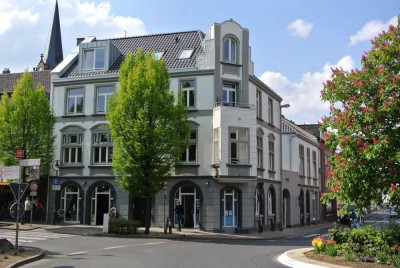 Schöne ein Zimmer Wohnung im Rheinischen Hof,  Jüchen