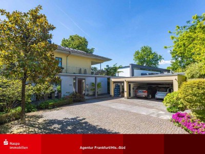 Kronberg! Traumhafte Villa in bester Lage mit Wellness- plus Au-pair Bereich und vielem mehr.