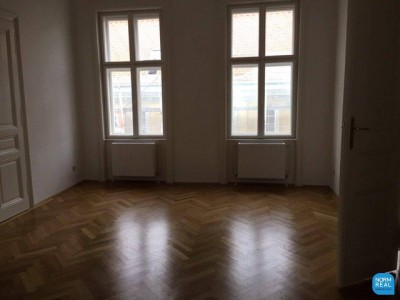 Unbefristet: Elegante 4 Zimmer Altbauwohnung
