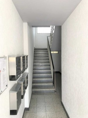 Essen - Dellwig! Schöne, helle 2,5-Zimmer-Wohnung - 1. Etage
