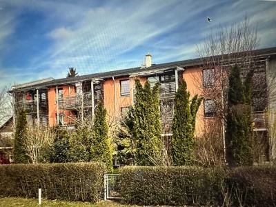 Helle, neu renovierte 2-Raum-Wohnung mit Balkon in Neuried