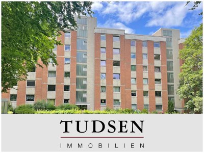 Ruhig und zentral! Reizvolle Wohnung mit sonnigem West-Balkon und Fahrstuhl.