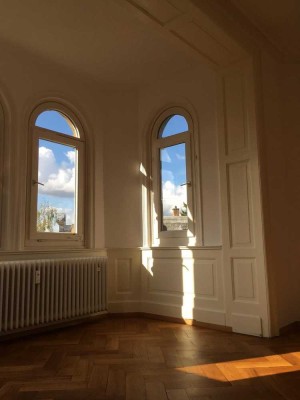 stilvolle Maisonette-Wohnung in zentraler Lage