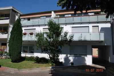 Studentin/Pendler aufgepasst ! Ruhige 1-Zimmer-Wohnung mit gelungener Aufteilung u. Sonnenbalkon