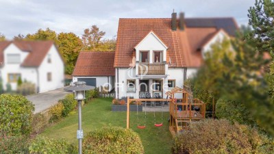 ***EIN ZUHAUSE FÜRS LEBEN - DOPPELHAUSHÄLFTE MIT ZWEI GÄRTEN***