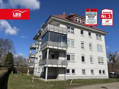 Gemütliche, freie Wohnung mit Aufzug und Balkon am Rand einer Parkanlage
