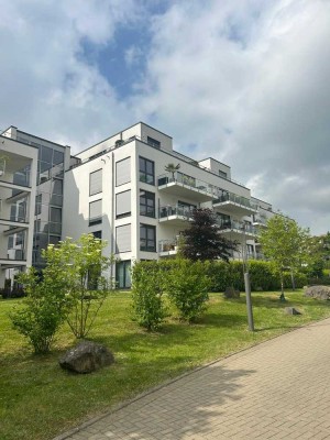 Ruhig, lichtdurchflutet und gut angebunden – mit Gartenbereich und hochwertiger EBK