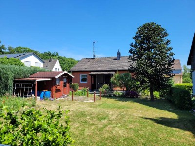 MANNELLA *Nächstes Jahr in den eigenen Garten* Bungalow mit Wintergarten, Keller & Garage in Wolsdor