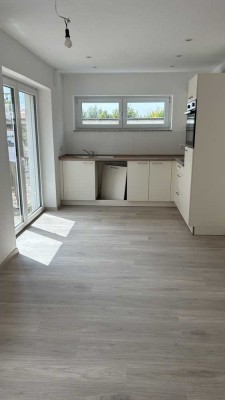 Neubau 3 Zimmer Wohnung am Rande von Elsenz