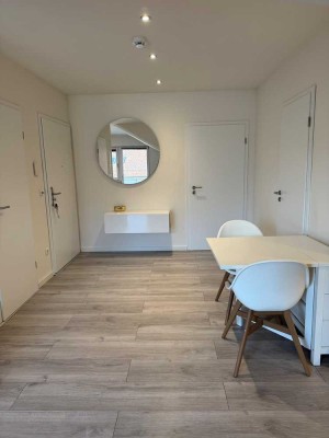 2 Zimmer DG  - inkl. EBK