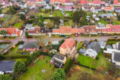 Haus mit Einliegerwohnung und Feldrandlage in familienfreundlicher Umgebung von Leegebruch