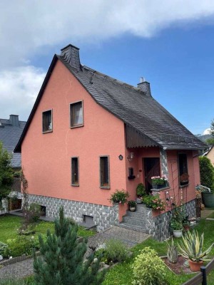 Hier wohnt man gern - Schickes Einfamilienhaus sucht neue Besitzer