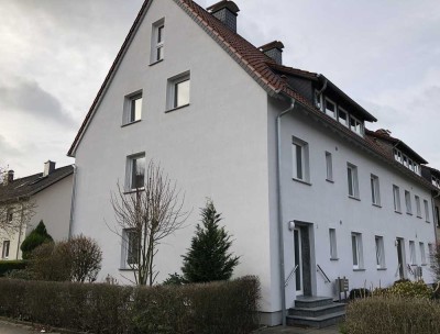 Attraktive 3-Zimmer-Dachgeschosswohnung mit Gartennutzung in Schildesche am Obersee