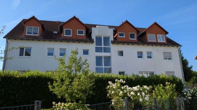 1-Zimmer-Wohnung mit Blick ins Grüne, neue EBK, Balkon, TG  in Bad Vilbel Gronau