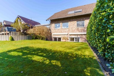 Wintergarten-Glück & Privatgarten: Mehr als eine Wohnung in Brüggen.