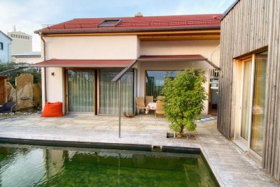 Urlaub Zuhause! Neuw. exkl. EFH mit Naturpool, gr. DT und vielen Extras