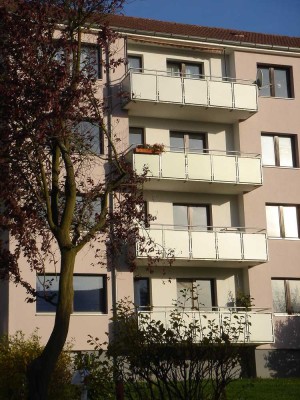 Ruhstrathöhe/Geismar: Ansprechende 4 Zimmerwohnung mit herrlichem Balkon