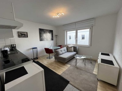 Zentral gelegene möblierte 3-Zimmer-Wohnung. Auch als WG geeignet