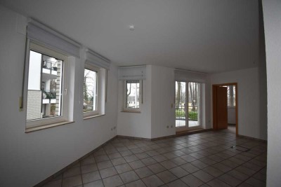 Zwei Zimmern mit Balkon sowie TG-Stellplatz und Einbauküche im grünen Kettwig