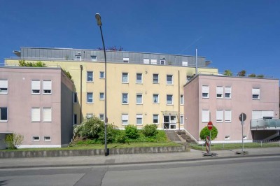 Attraktive Terrassenwohnung mit Garten in hübscher Lage von Lennep