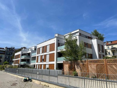 Helle 4-Zimmer-Wohnung mit Südbalkon, Einbauküche & TG-Stellplatz – modernes Wohnen pur!
