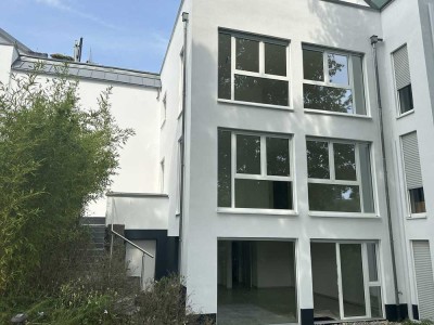 Modernes Familienhaus mit traumhaftem Ausblick in ruhiger, exklusiver Lage von Sonnenberg