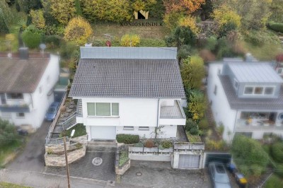 Repräsentatives Einfamilienhaus mit ELW/Büro/Praxis in schöner Aussichtslage von Wernau