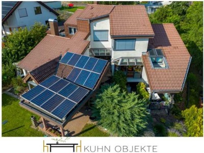 Außergewöhnliches EFH mit Einliegerwohnung und traumhafter Aussicht
