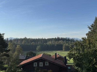 Schöne 2-Zimmer-Wohnung mit Balkon & Blick ins Grüne