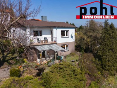 Einfamilienhaus in herrlicher Wohnlage mit traumhaftem Fernblick, Garage + Garten!!!