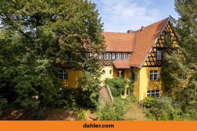 Landhaus Dr. Brunner: Historischer Charme in idyllischer Umgebung vom Schwielowsee