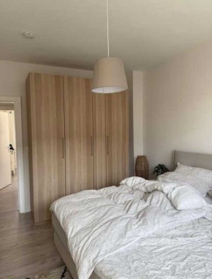 Helle 3 Zimmer Wohnung mit Balkon