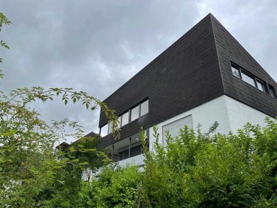 Großzügige 2-Zimmerwohnung mit tollem Ausblick